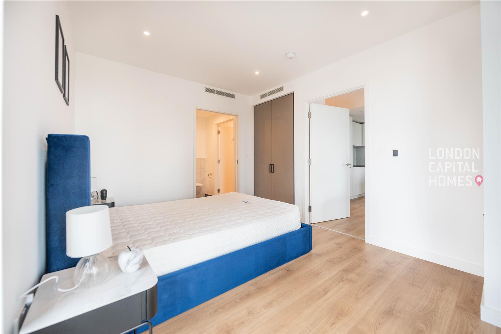222 Marsh Wall, London